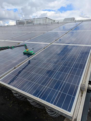 Nettoyage panneaux photovoltaïques